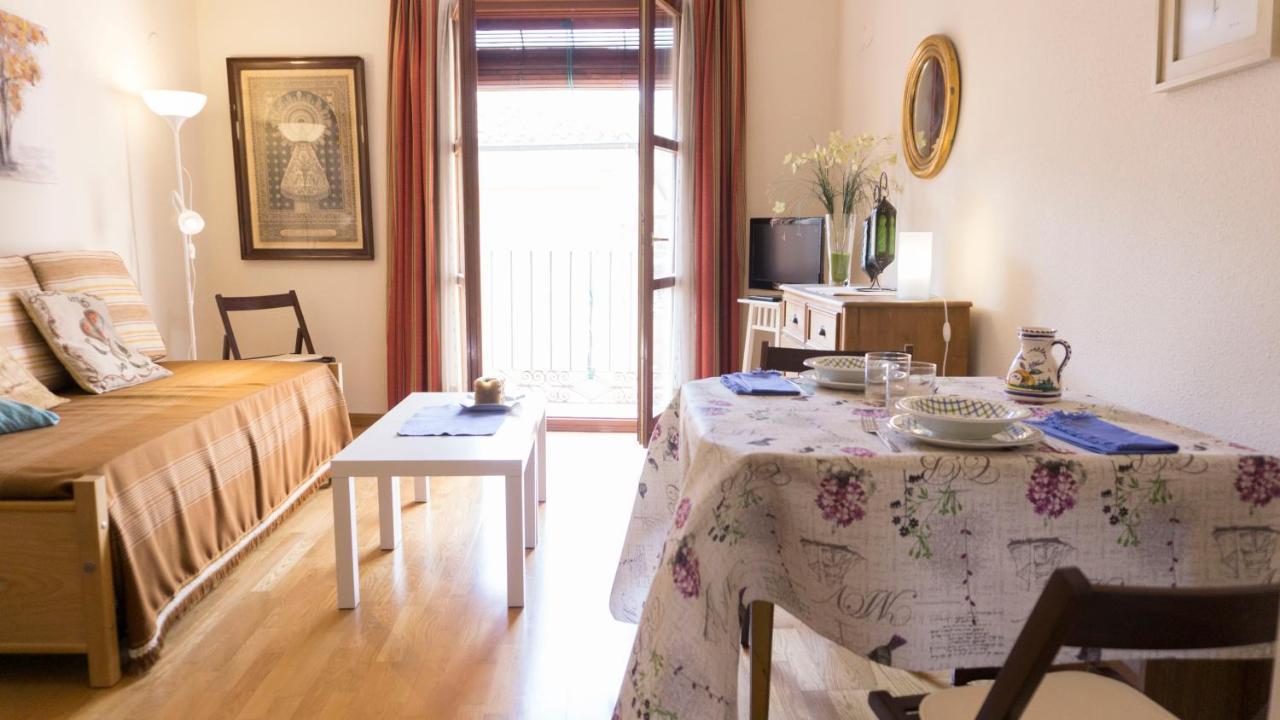 Bonita Vivienda En El Corazon De Zaragoza Apartment Luaran gambar